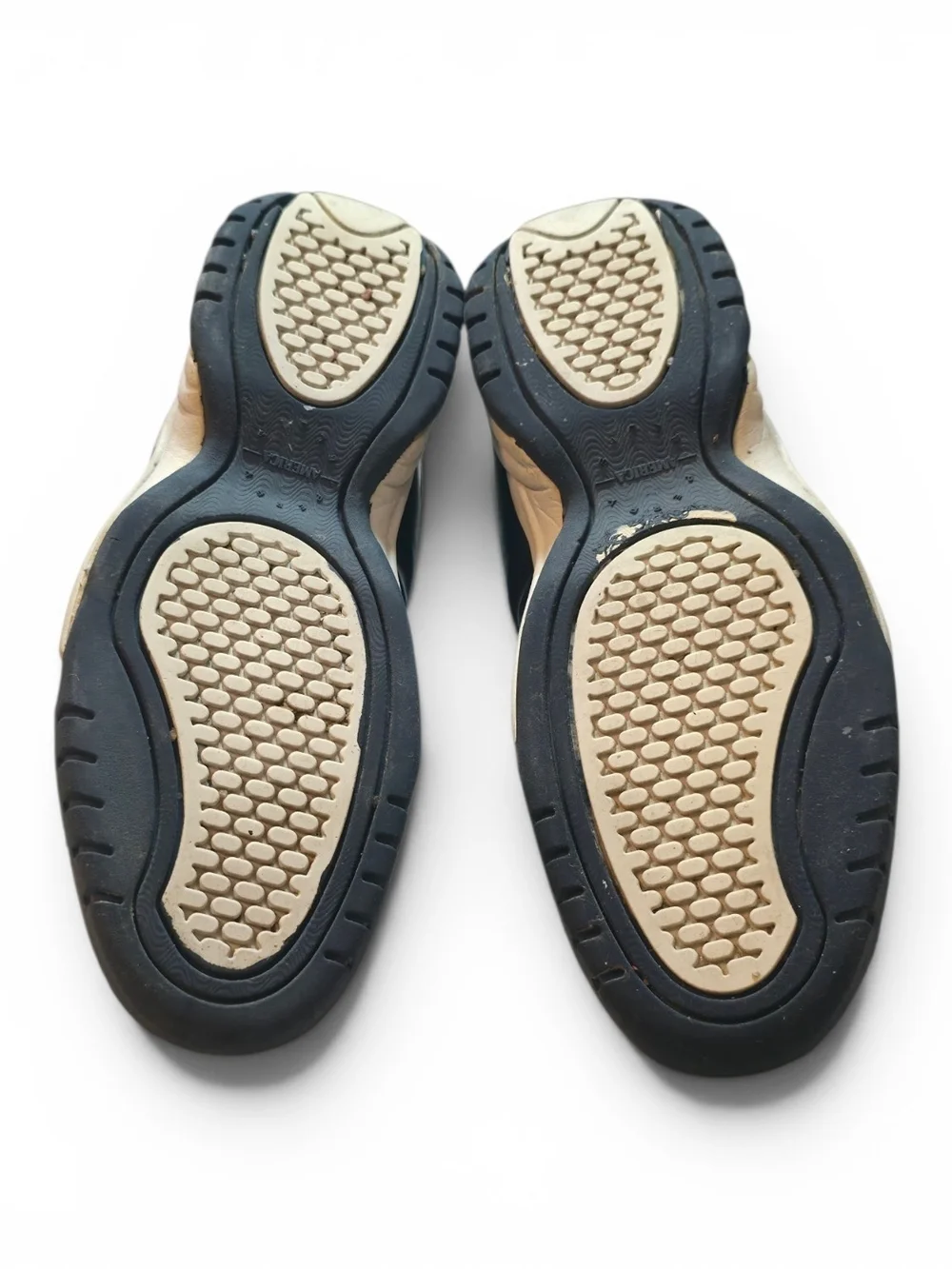 Perry Ellis Navy Low-Top Men's Sneakers